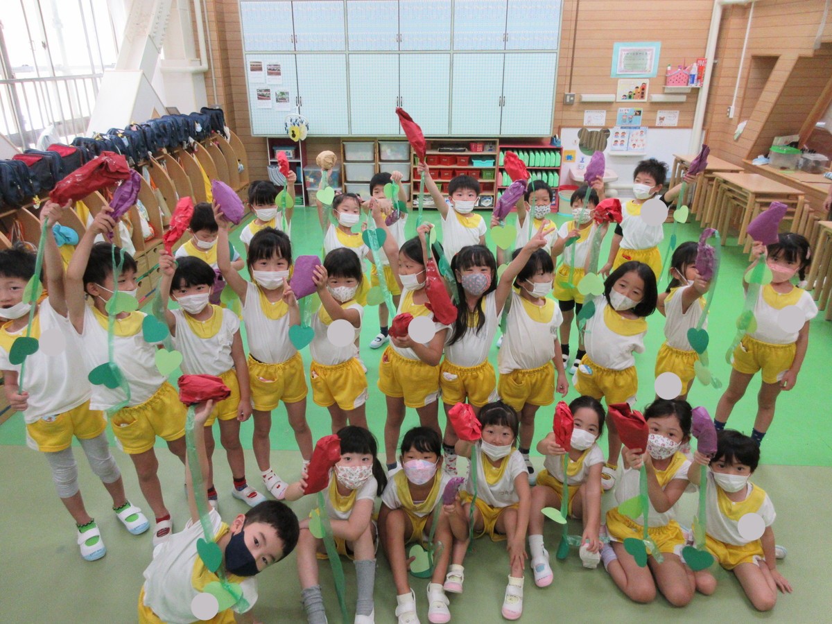 10月4日　年長　いもほり遠足前の様子