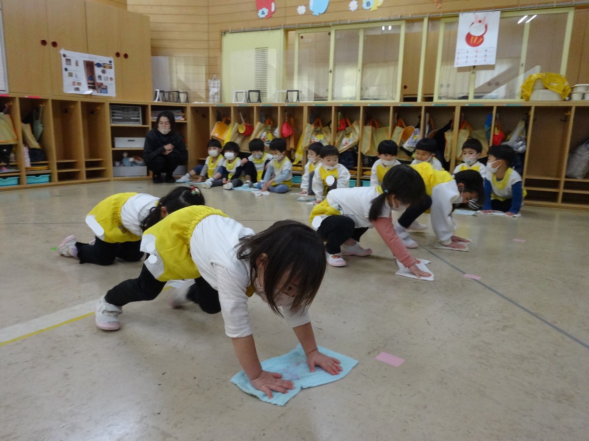 12月19日　今日の年少児の活動