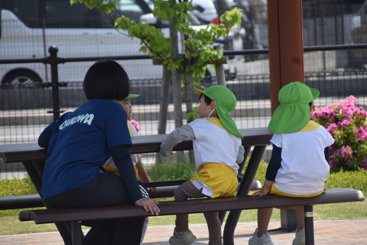 ５月15日　年中児　園外保育公園へ