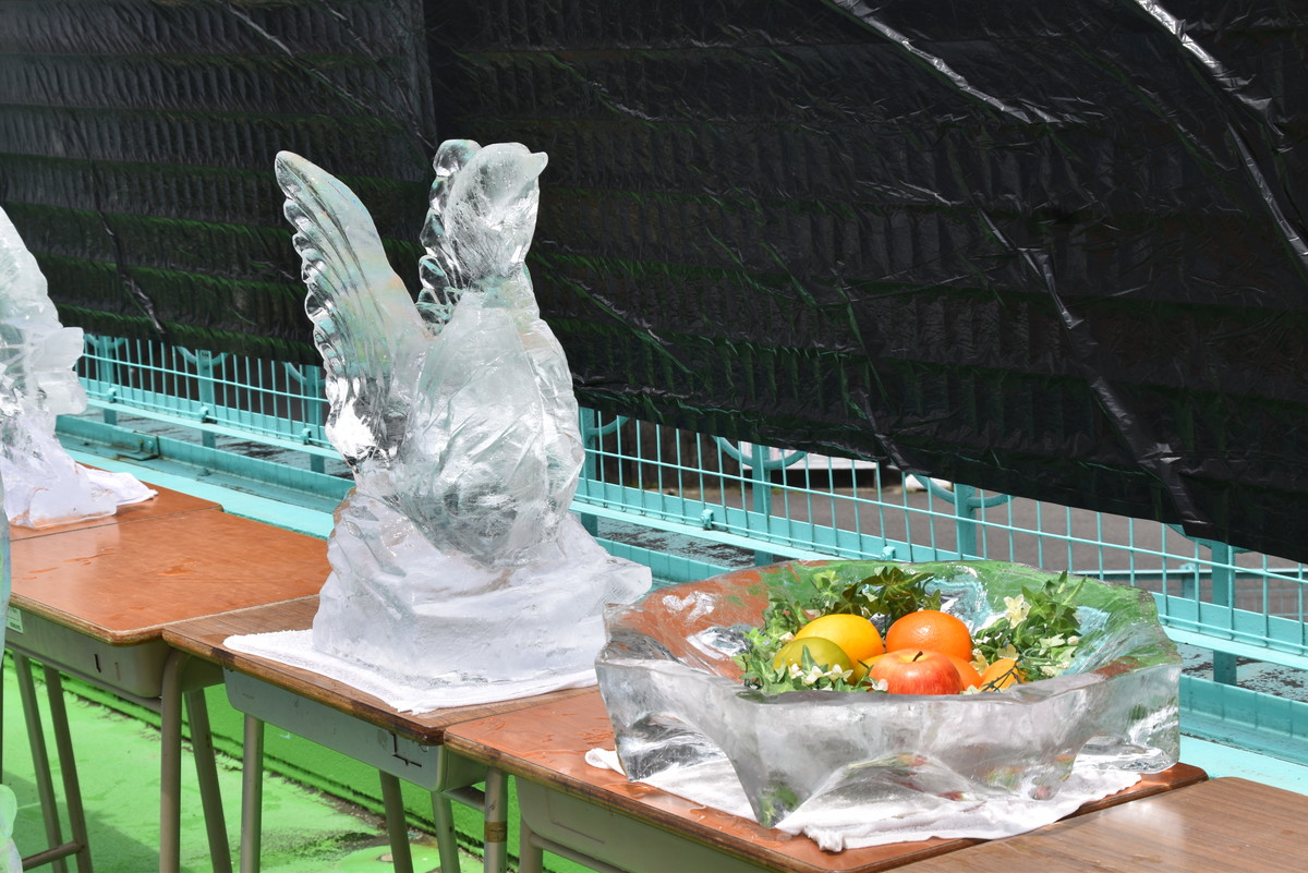 ６月２日(月）氷細工の見学